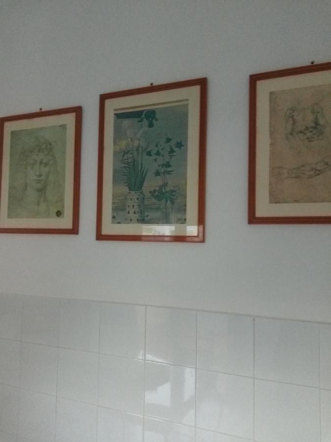La Casa Del Sole Apartment Napoli Bagian luar foto